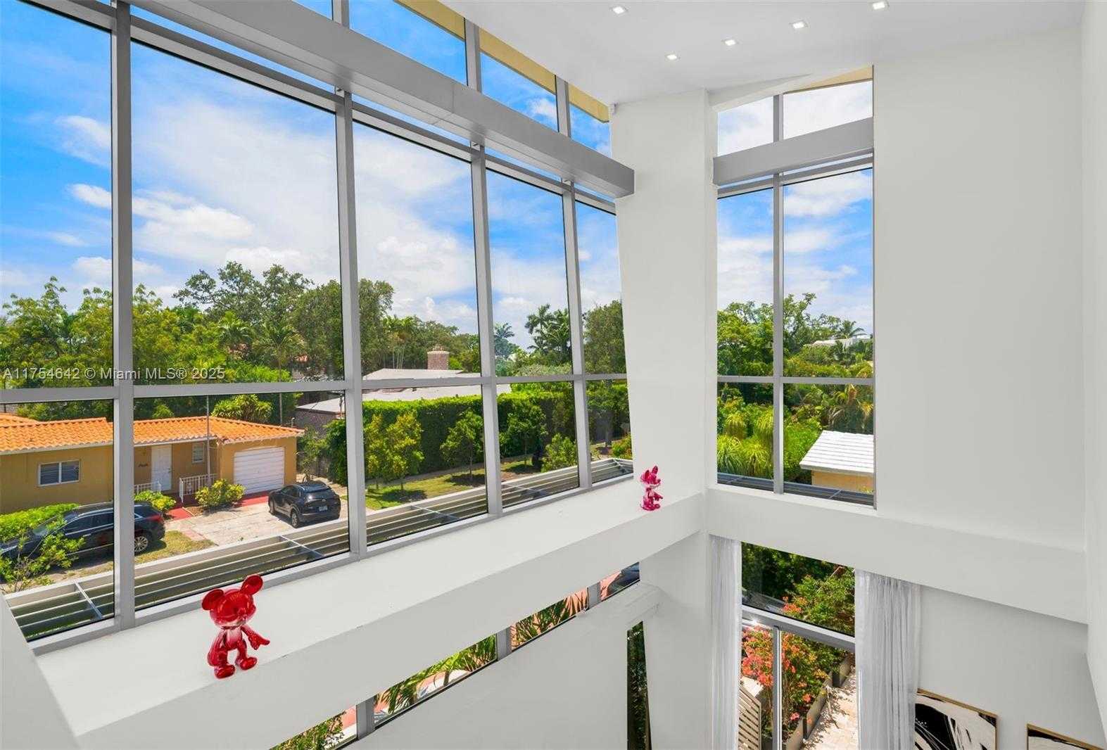 Small Image of 1201 WEST 47TH ST, Miami Beach Number 38