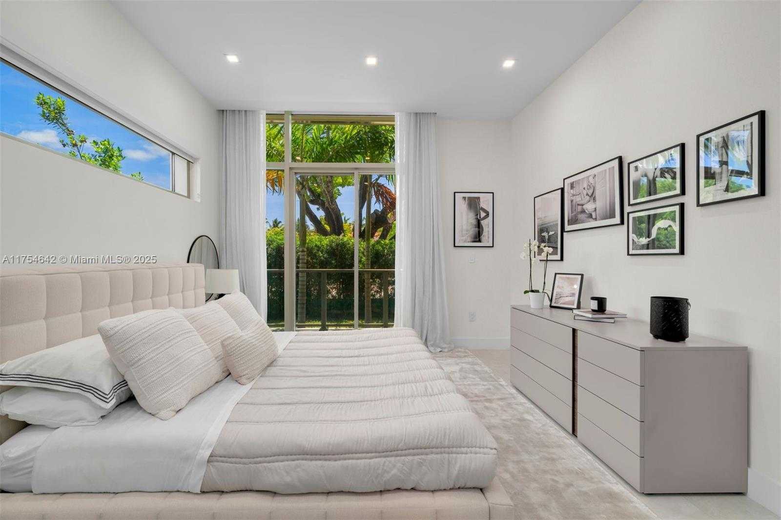 Small Image of 1201 WEST 47TH ST, Miami Beach Number 48
