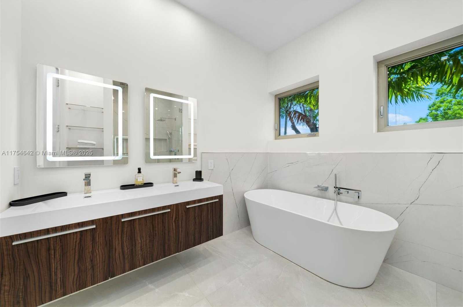 Small Image of 1201 WEST 47TH ST, Miami Beach Number 51