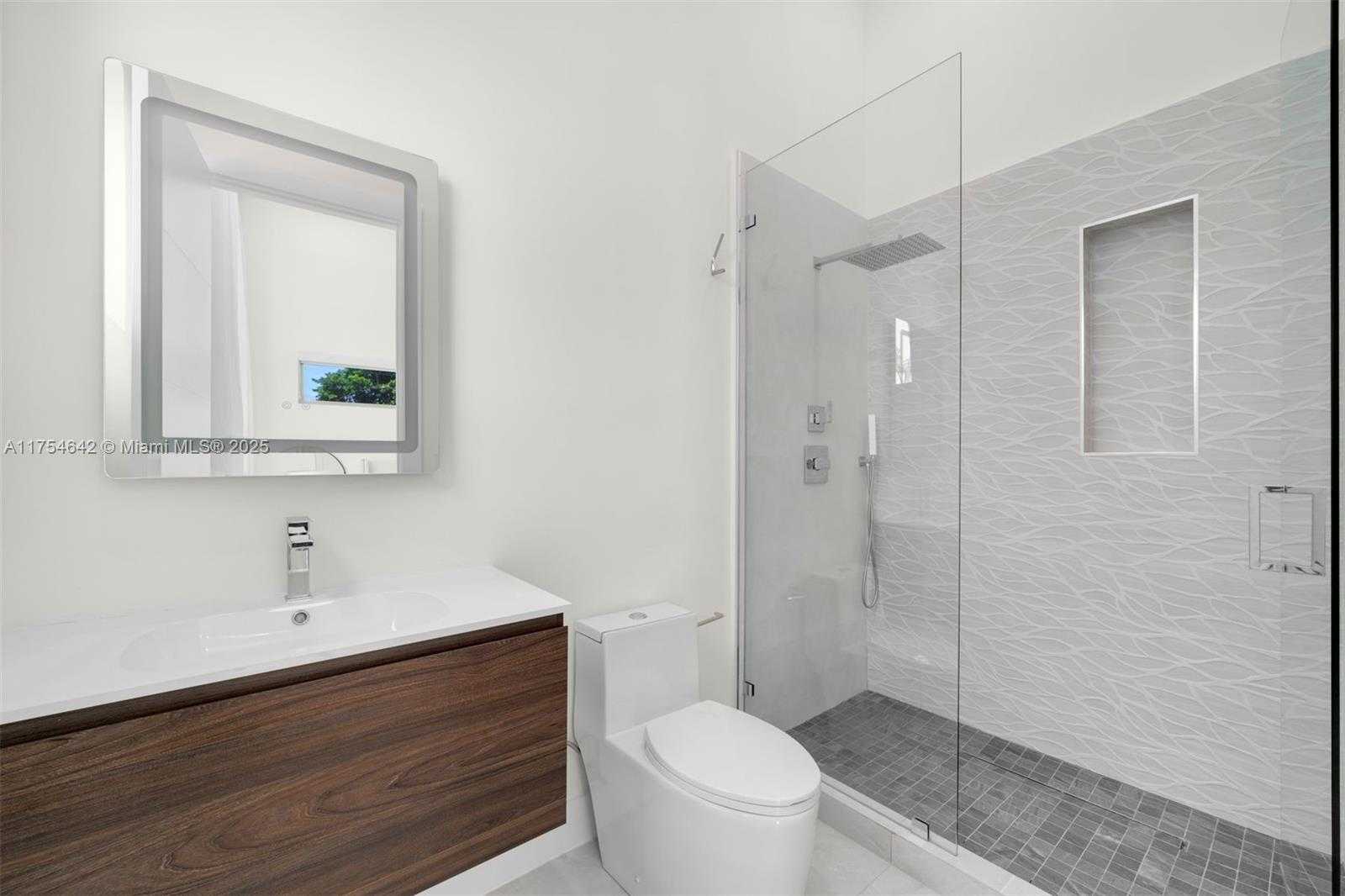 Small Image of 1201 WEST 47TH ST, Miami Beach Number 56