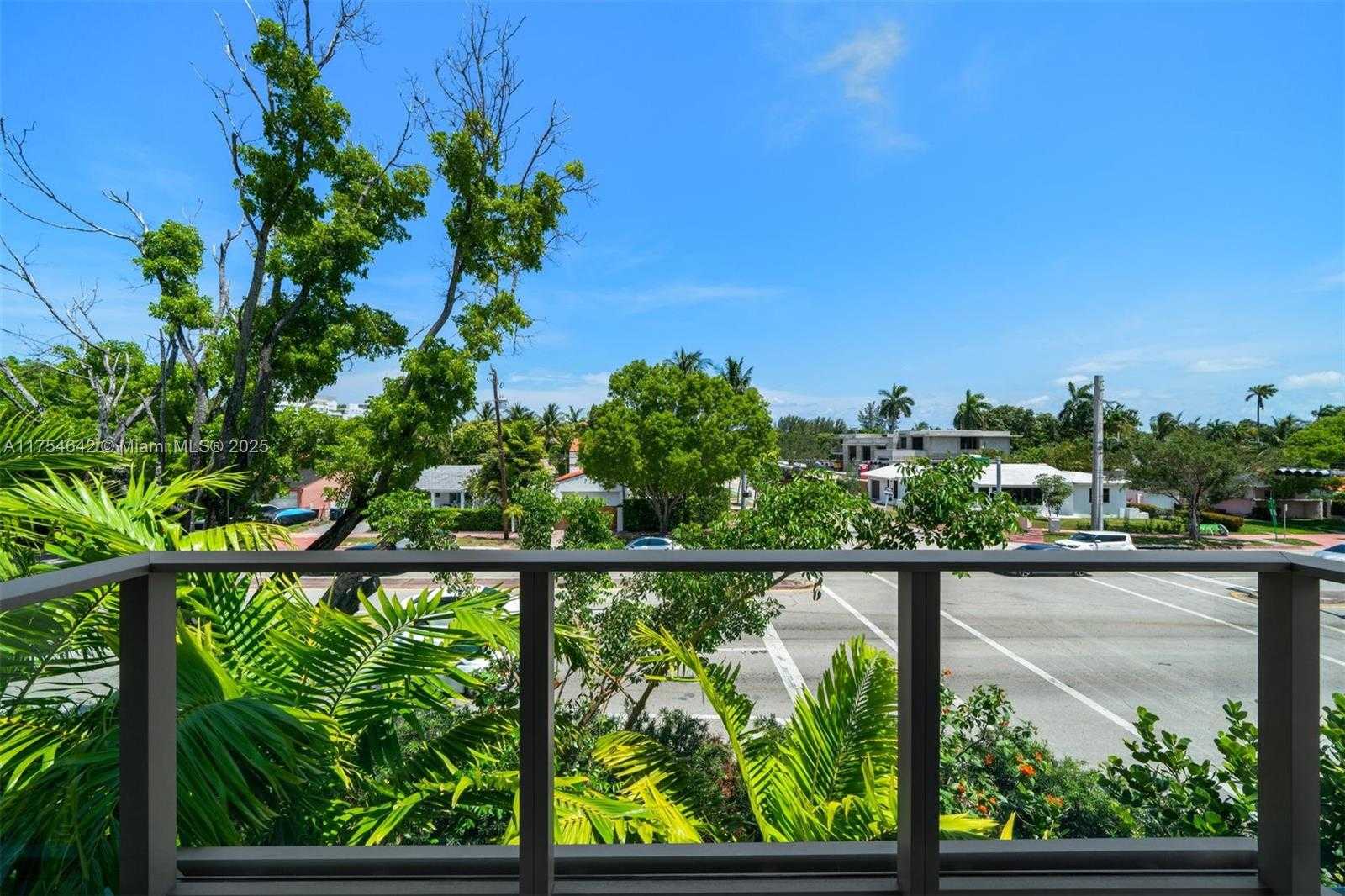 Small Image of 1201 WEST 47TH ST, Miami Beach Number 62