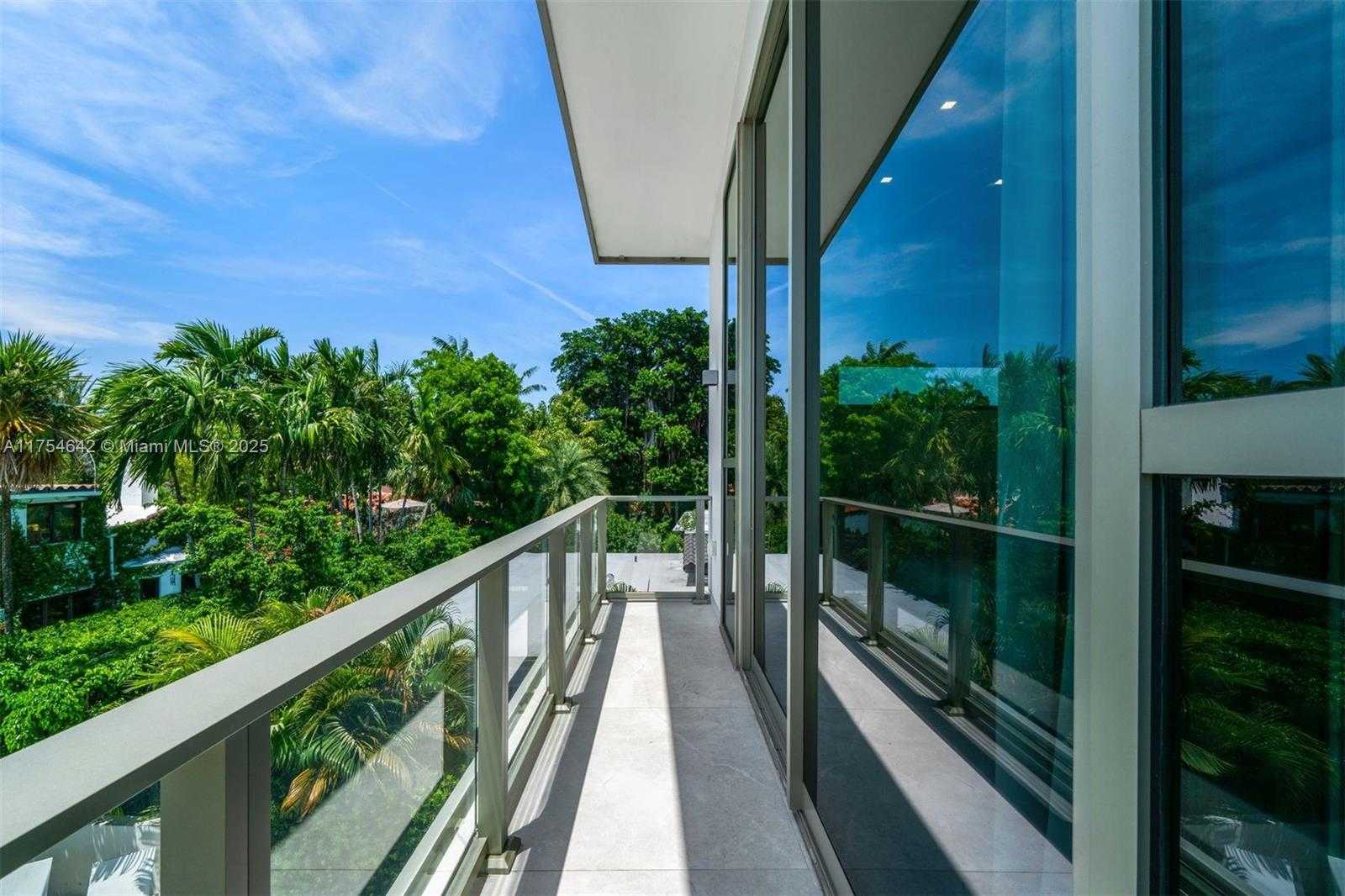 Small Image of 1201 WEST 47TH ST, Miami Beach Number 64