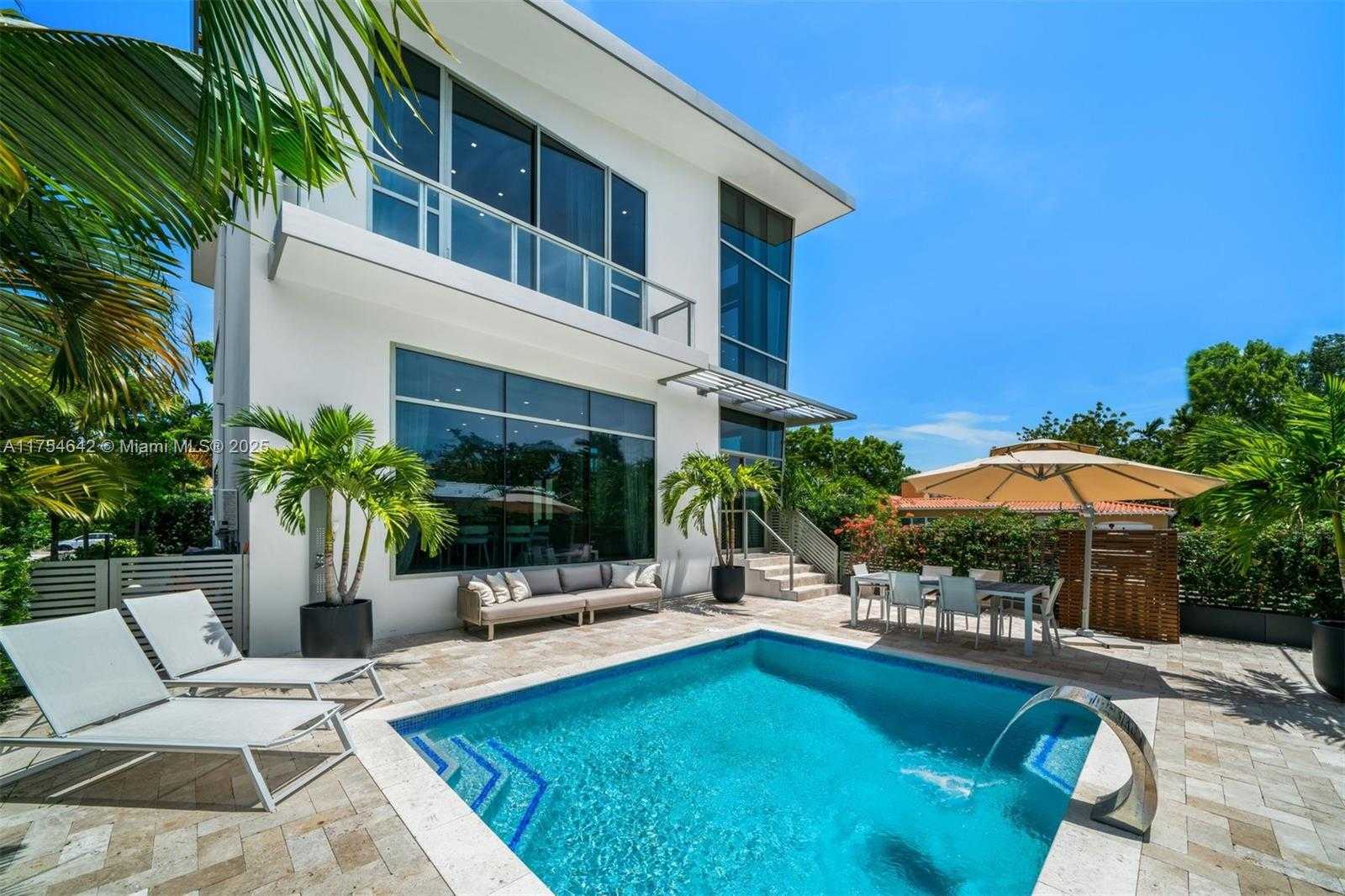 Small Image of 1201 WEST 47TH ST, Miami Beach Number 69