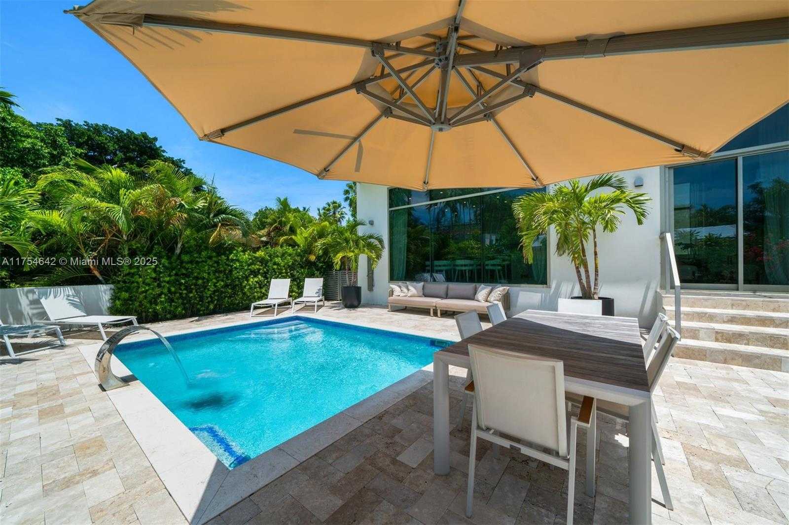 Small Image of 1201 WEST 47TH ST, Miami Beach Number 71