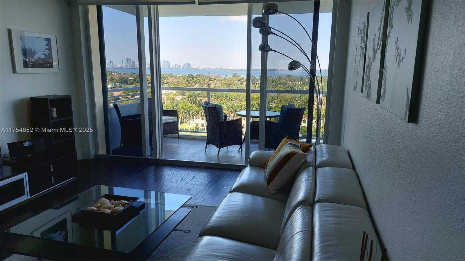 Small Image of 5600 COLLINS AVE #14H, Miami Beach Number 9