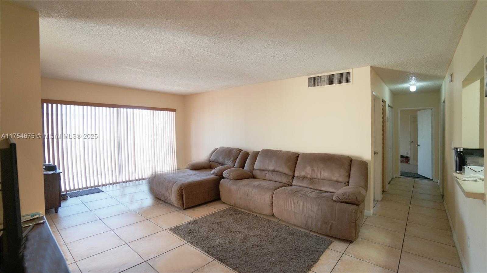 Small Image of 4670 NORTH WEST 79TH AVE #2F, Doral Number 13