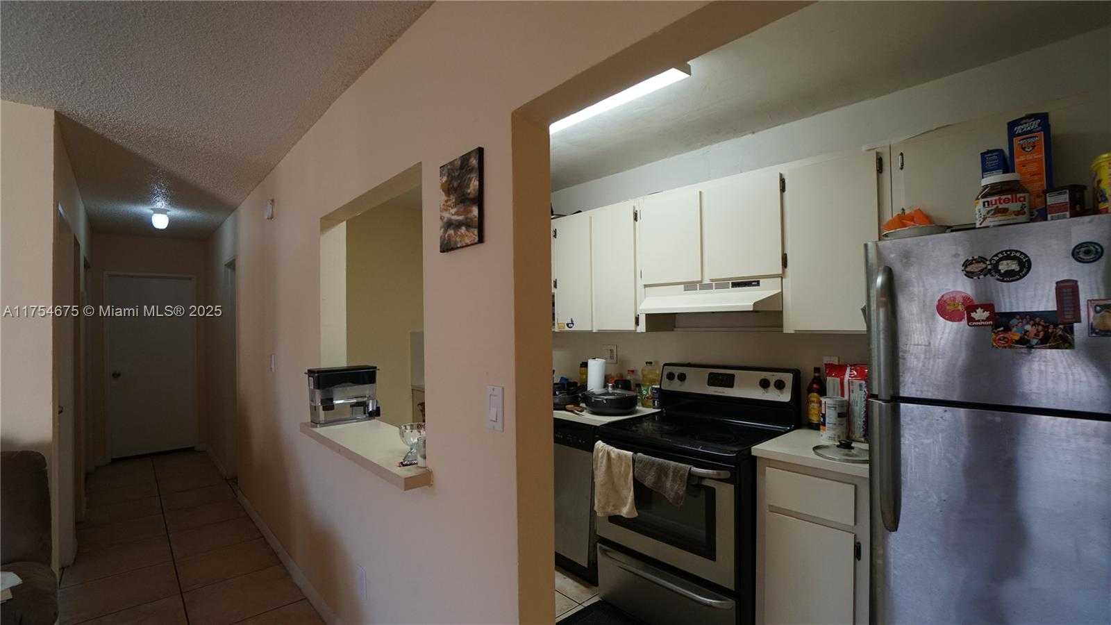 Small Image of 4670 NORTH WEST 79TH AVE #2F, Doral Number 5
