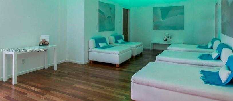 Small Image of 1040 BISCAYNE BLVD #2507, Miami Number 27