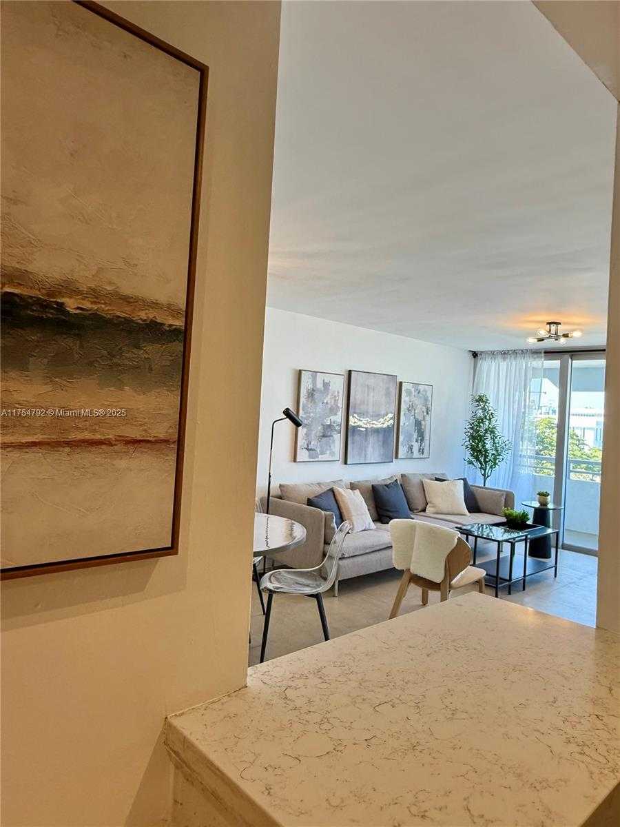 Small Image of 1080 94TH ST #602, Bay Harbor Islands Number 41