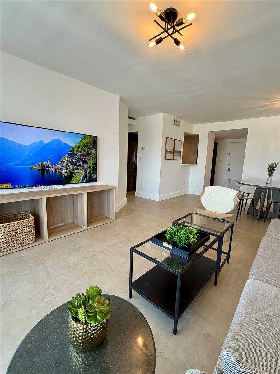 Small Image of 1080 94TH ST #602, Bay Harbor Islands Number 45