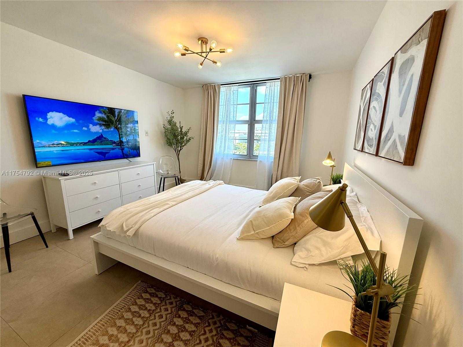 Small Image of 1080 94TH ST #602, Bay Harbor Islands Number 9