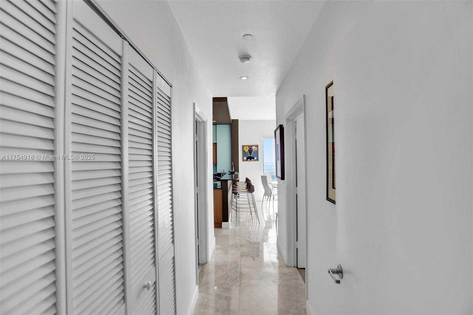 Small Image of 6917 COLLINS AVE #PH 1, Miami Beach Number 14