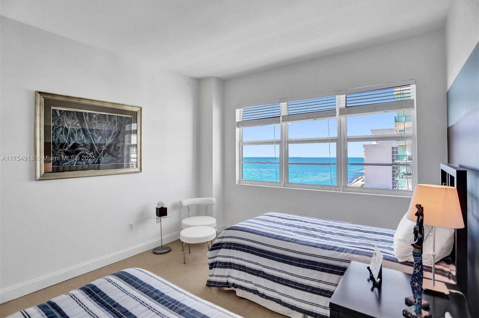 Small Image of 6917 COLLINS AVE #PH 1, Miami Beach Number 21