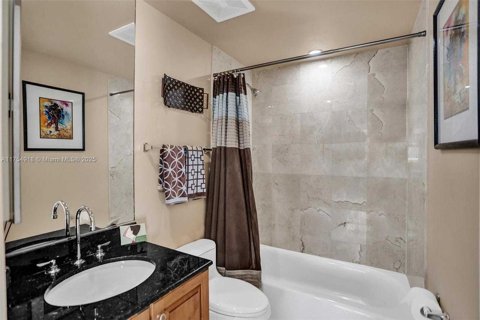 Small Image of 6917 COLLINS AVE #PH 1, Miami Beach Number 23