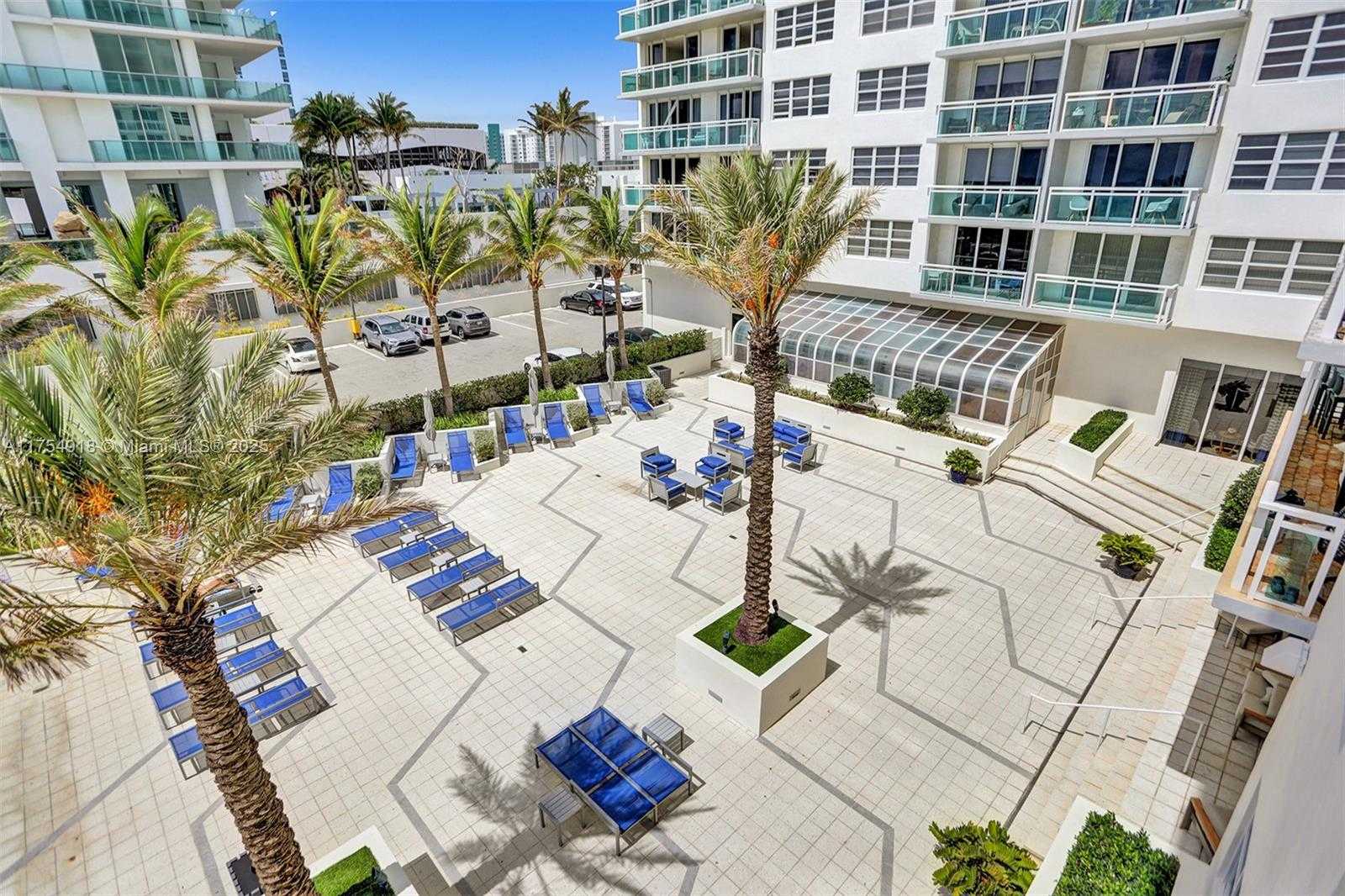 Small Image of 6917 COLLINS AVE #PH 1, Miami Beach Number 27