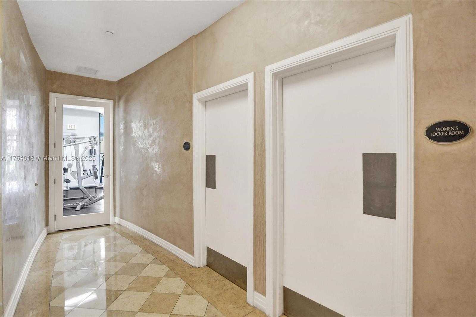 Small Image of 6917 COLLINS AVE #PH 1, Miami Beach Number 38