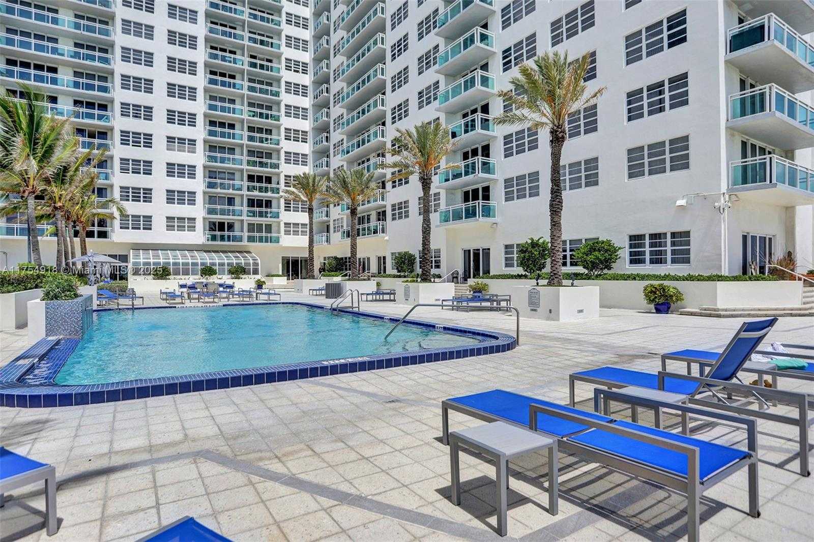 Small Image of 6917 COLLINS AVE #PH 1, Miami Beach Number 50