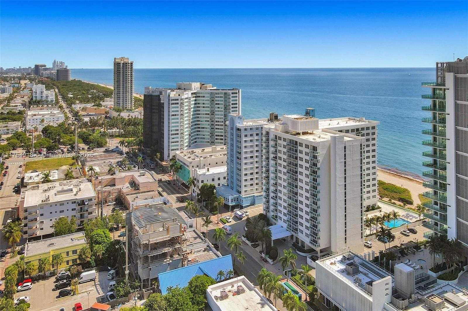 Small Image of 6917 COLLINS AVE #PH 1, Miami Beach Number 61