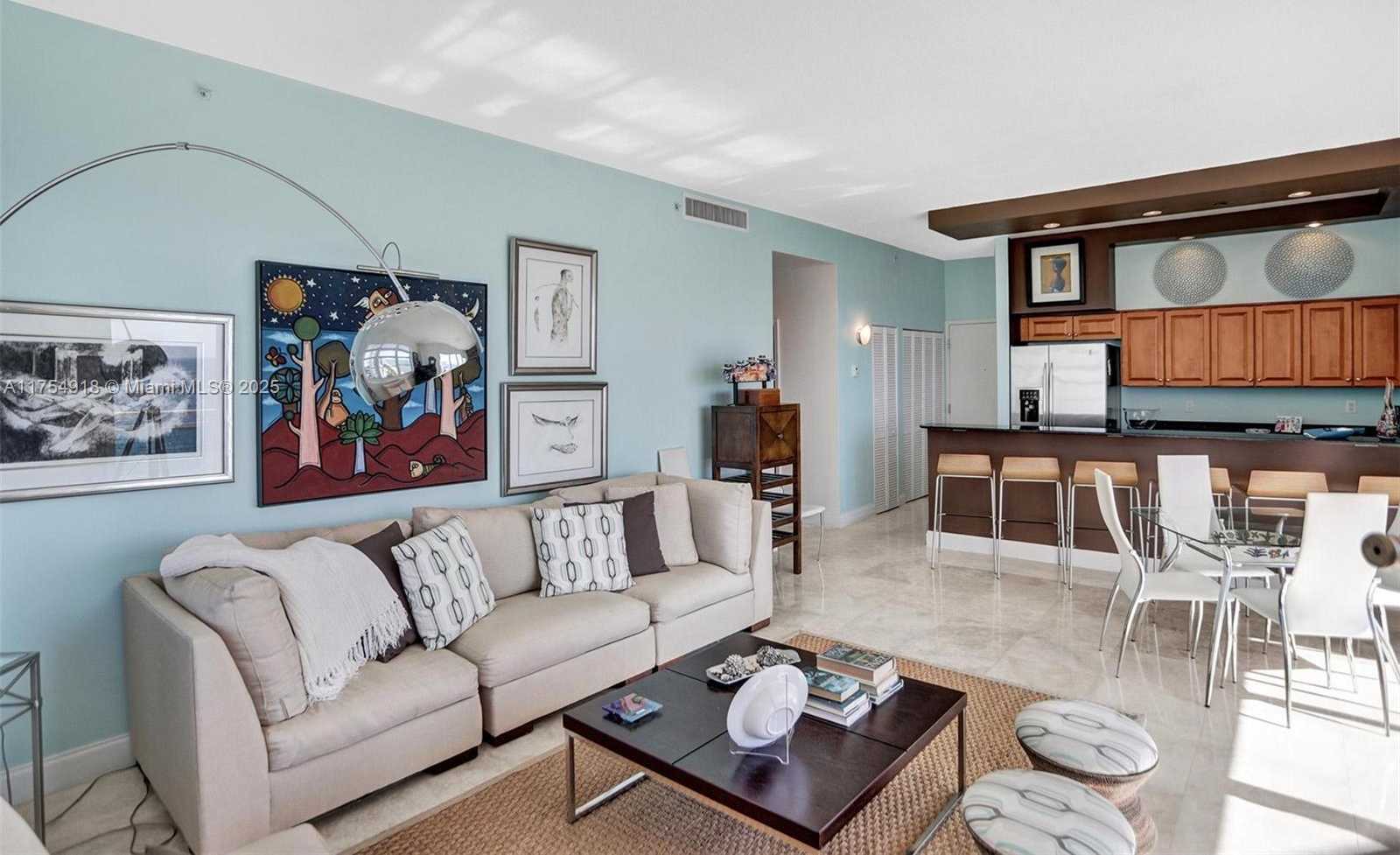 Small Image of 6917 COLLINS AVE #PH 1, Miami Beach Number 8