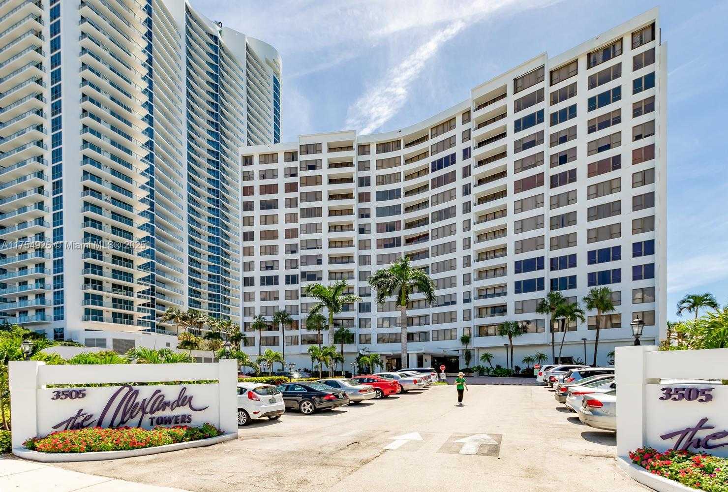 Small Image of 3505 SOUTH OCEAN DR #305, Hollywood Number 3