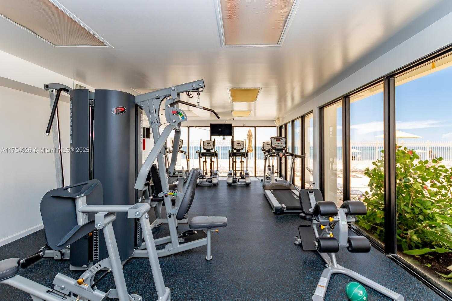 Small Image of 3505 SOUTH OCEAN DR #305, Hollywood Number 31