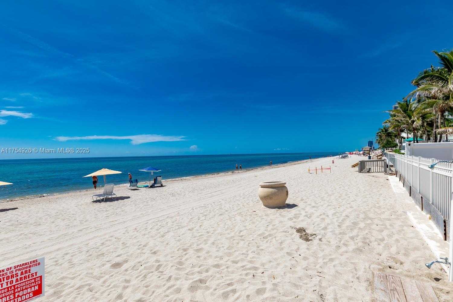 Small Image of 3505 SOUTH OCEAN DR #305, Hollywood Number 36