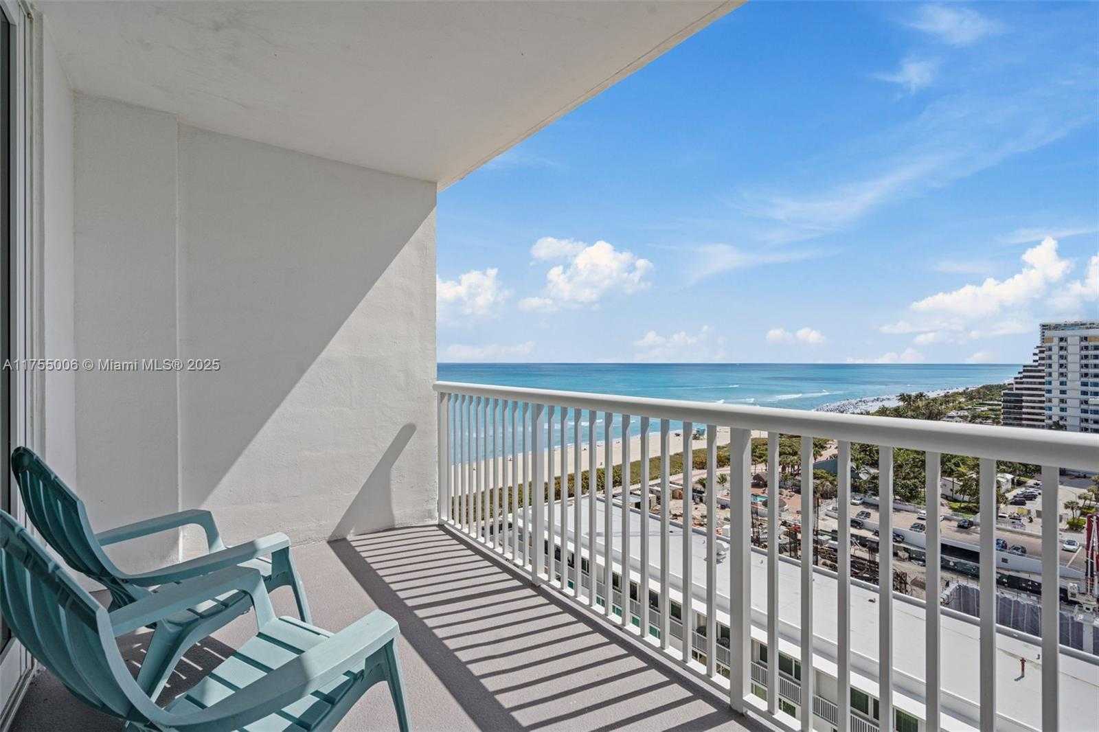 Small Image of 5401 COLLINS AVE #1114, Miami Beach Number 3