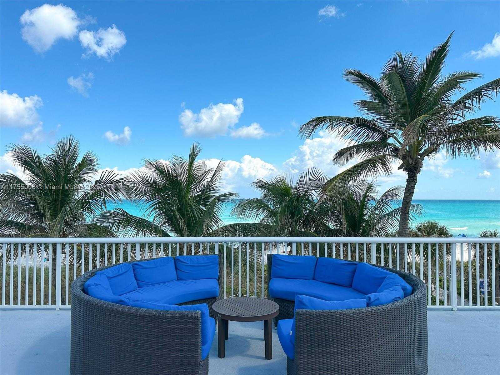 Small Image of 5401 COLLINS AVE #1114, Miami Beach Number 4