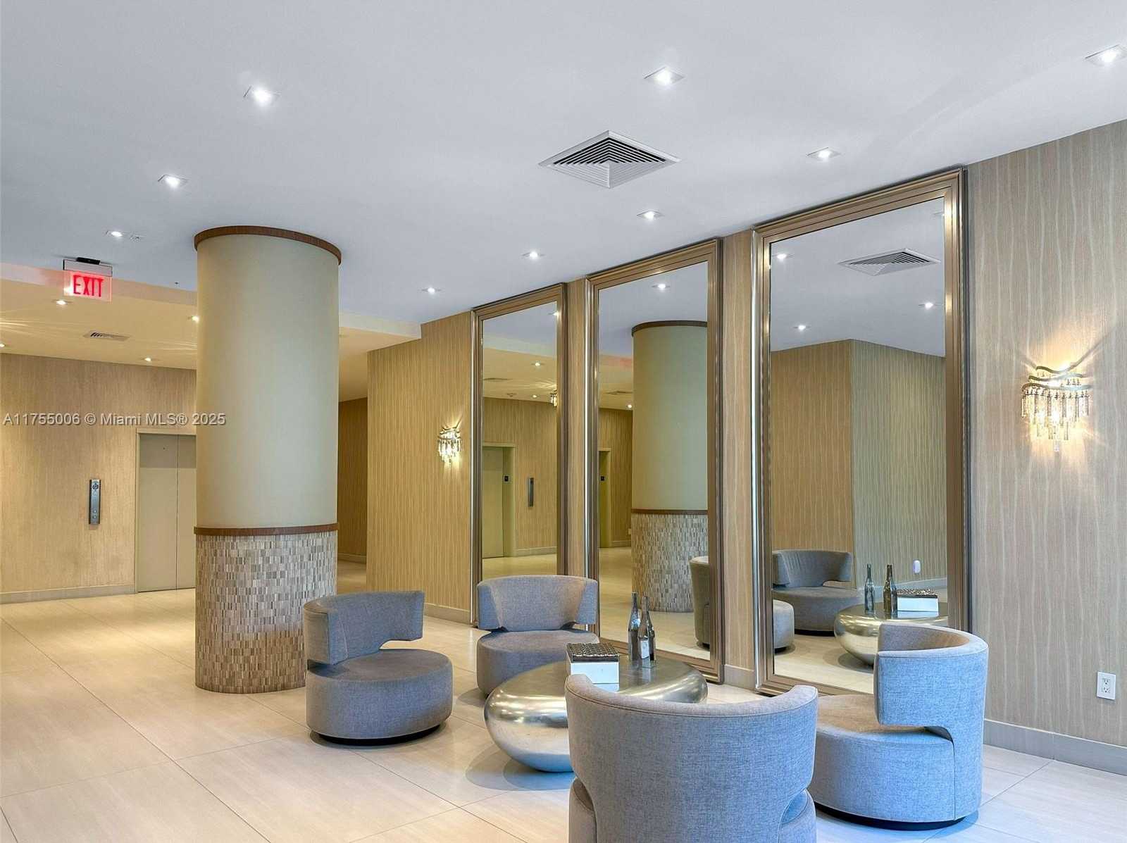 Small Image of 5401 COLLINS AVE #1114, Miami Beach Number 9