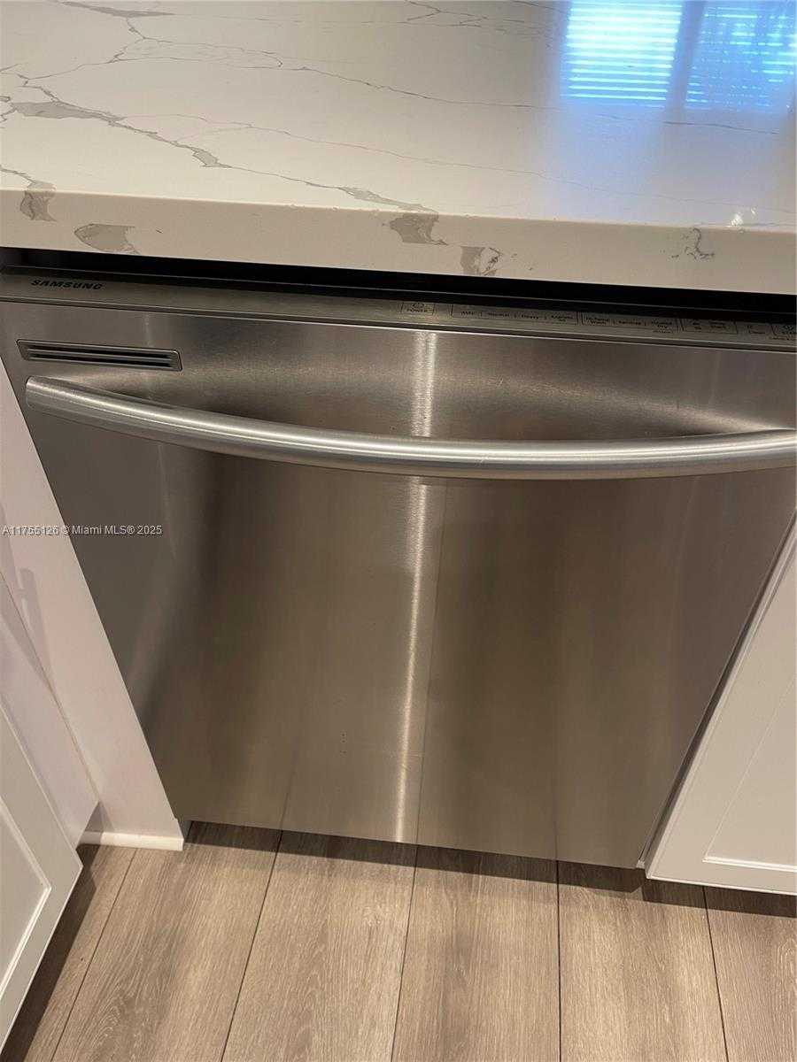 Small Image of 9251 NORTH WEST 55TH ST, Sunrise Number 8