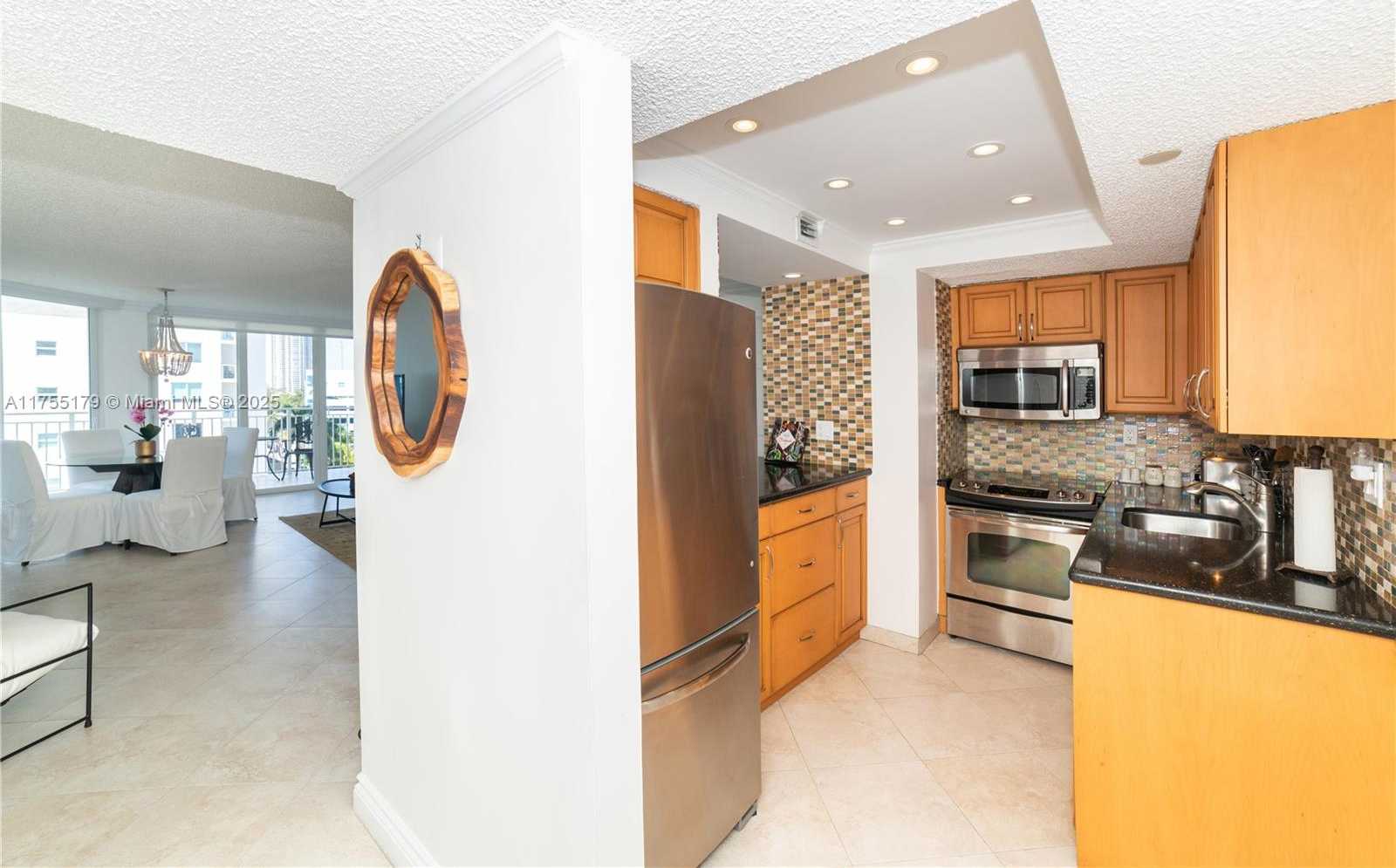 Small Image of 18000 NORTH BAY RD #602, Sunny Isles Beach Number 18