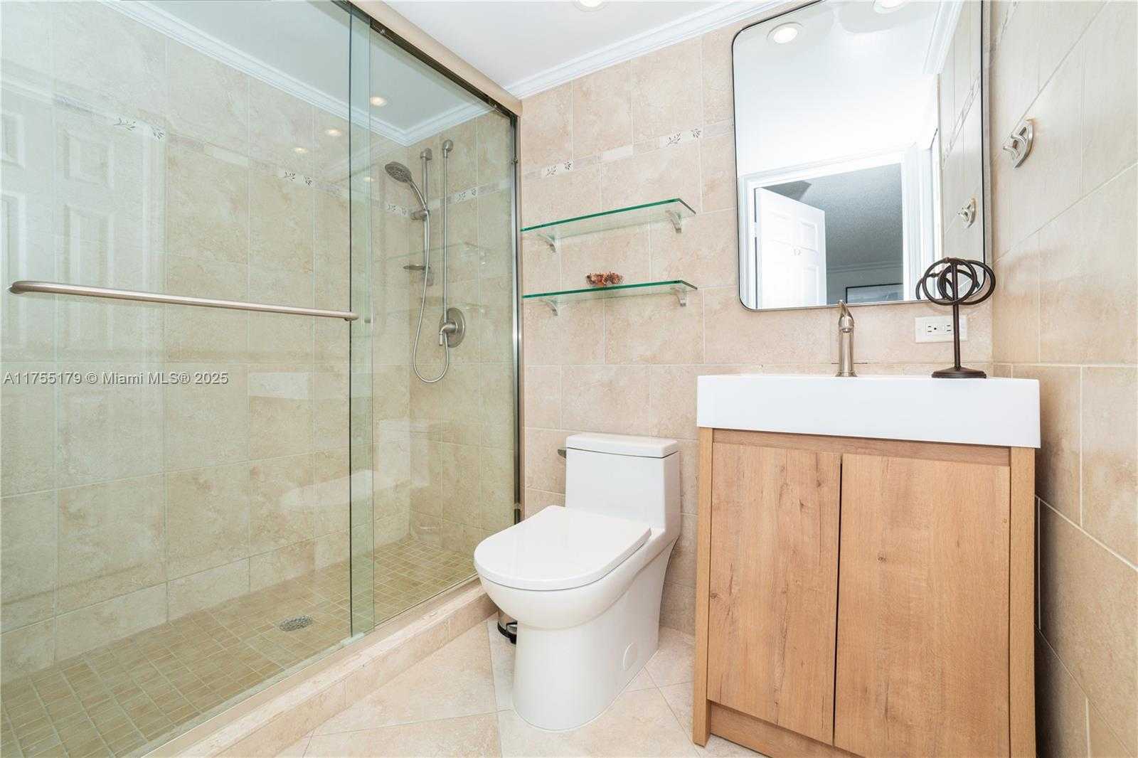 Small Image of 18000 NORTH BAY RD #602, Sunny Isles Beach Number 24