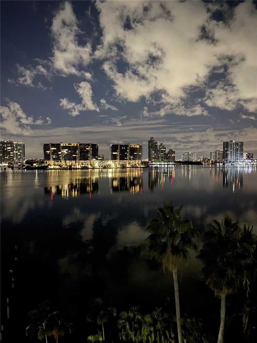 Small Image of 18000 NORTH BAY RD #602, Sunny Isles Beach Number 37
