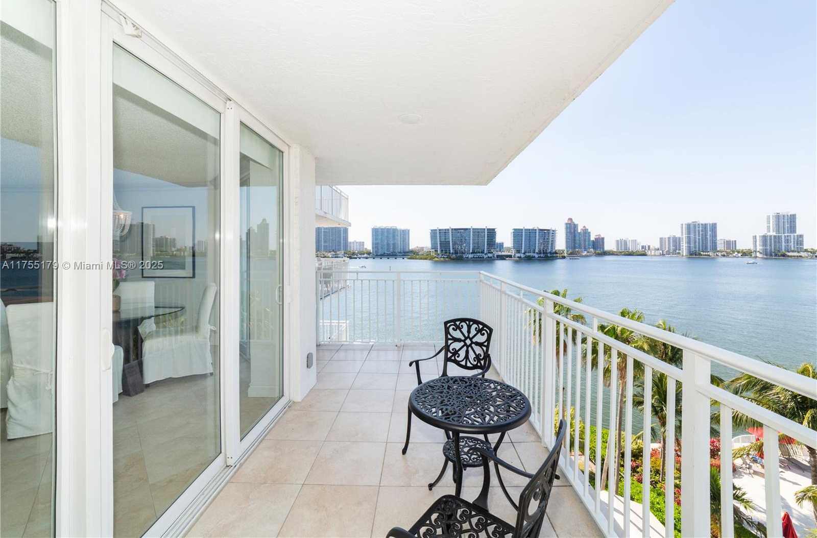 Small Image of 18000 NORTH BAY RD #602, Sunny Isles Beach Number 7