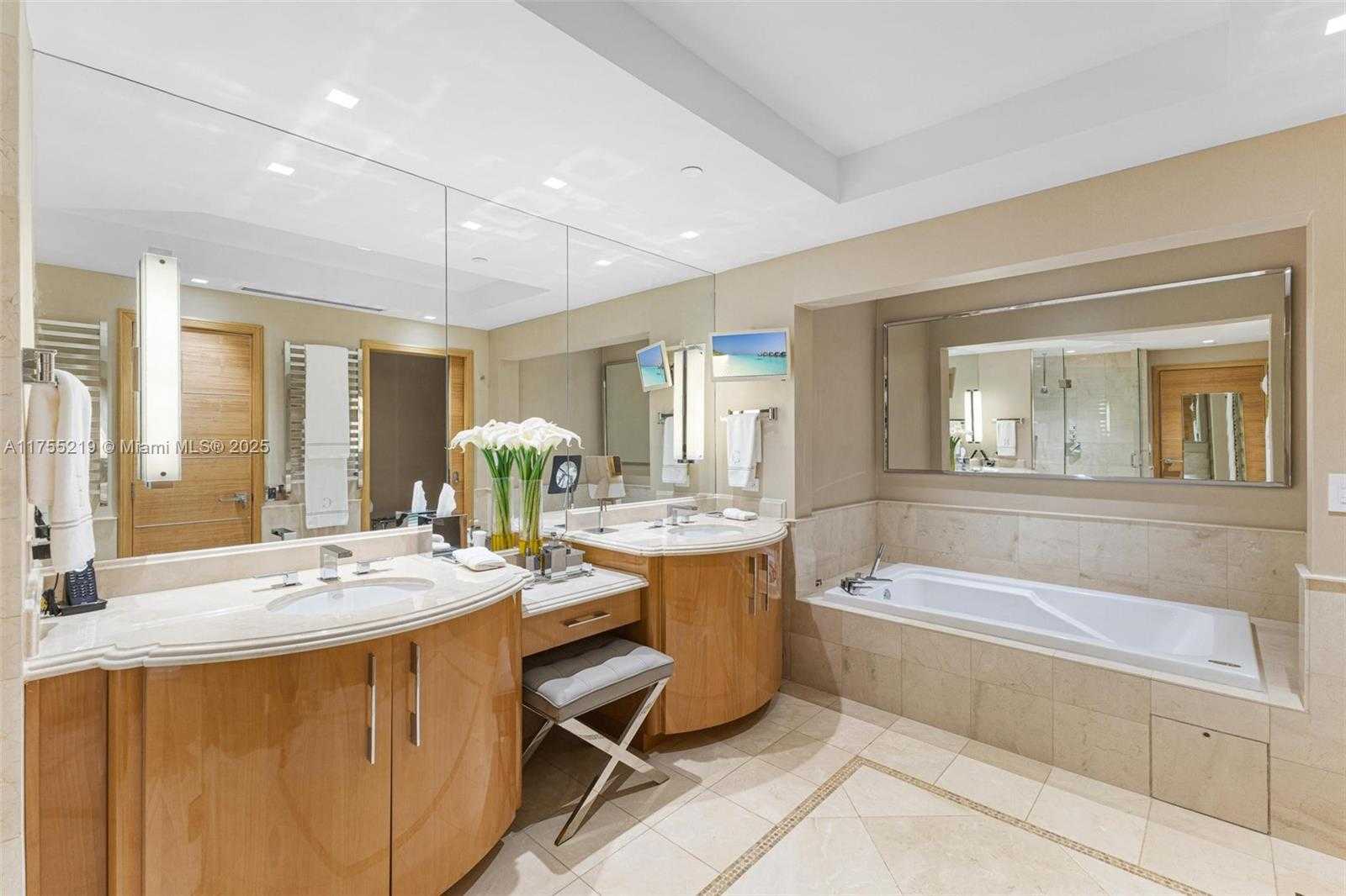 Small Image of 17875 COLLINS AVE #2402, Sunny Isles Beach Number 16