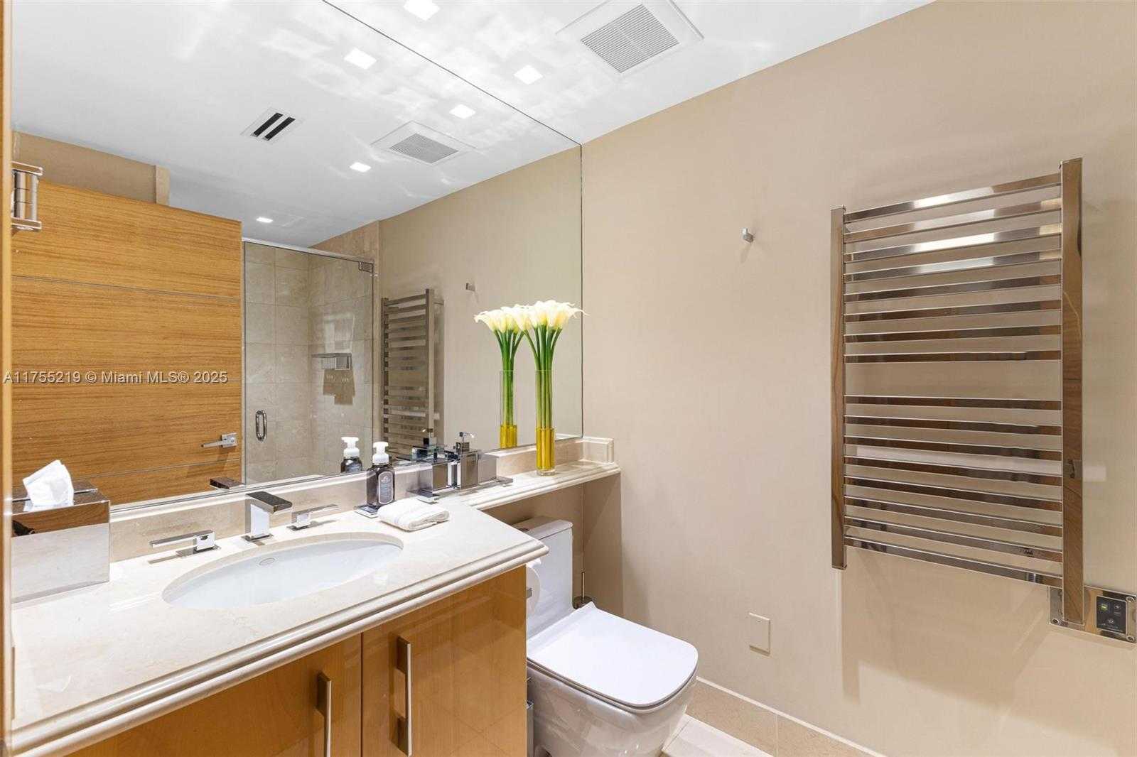 Small Image of 17875 COLLINS AVE #2402, Sunny Isles Beach Number 19