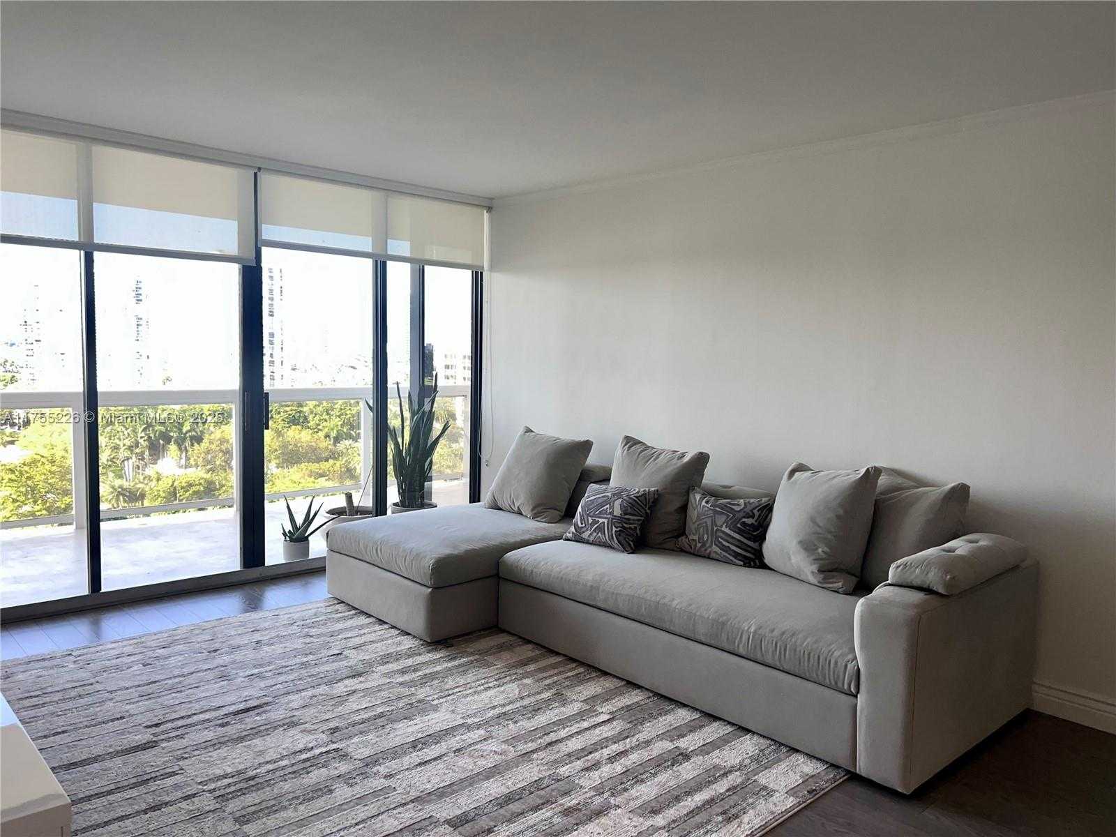 Small Image of 20185 EAST COUNTRY CLUB DR #1109, Aventura Number 10