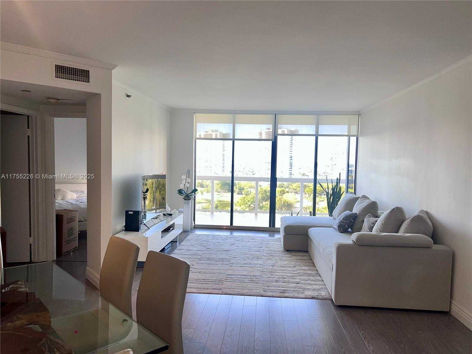 Small Image of 20185 EAST COUNTRY CLUB DR #1109, Aventura Number 11