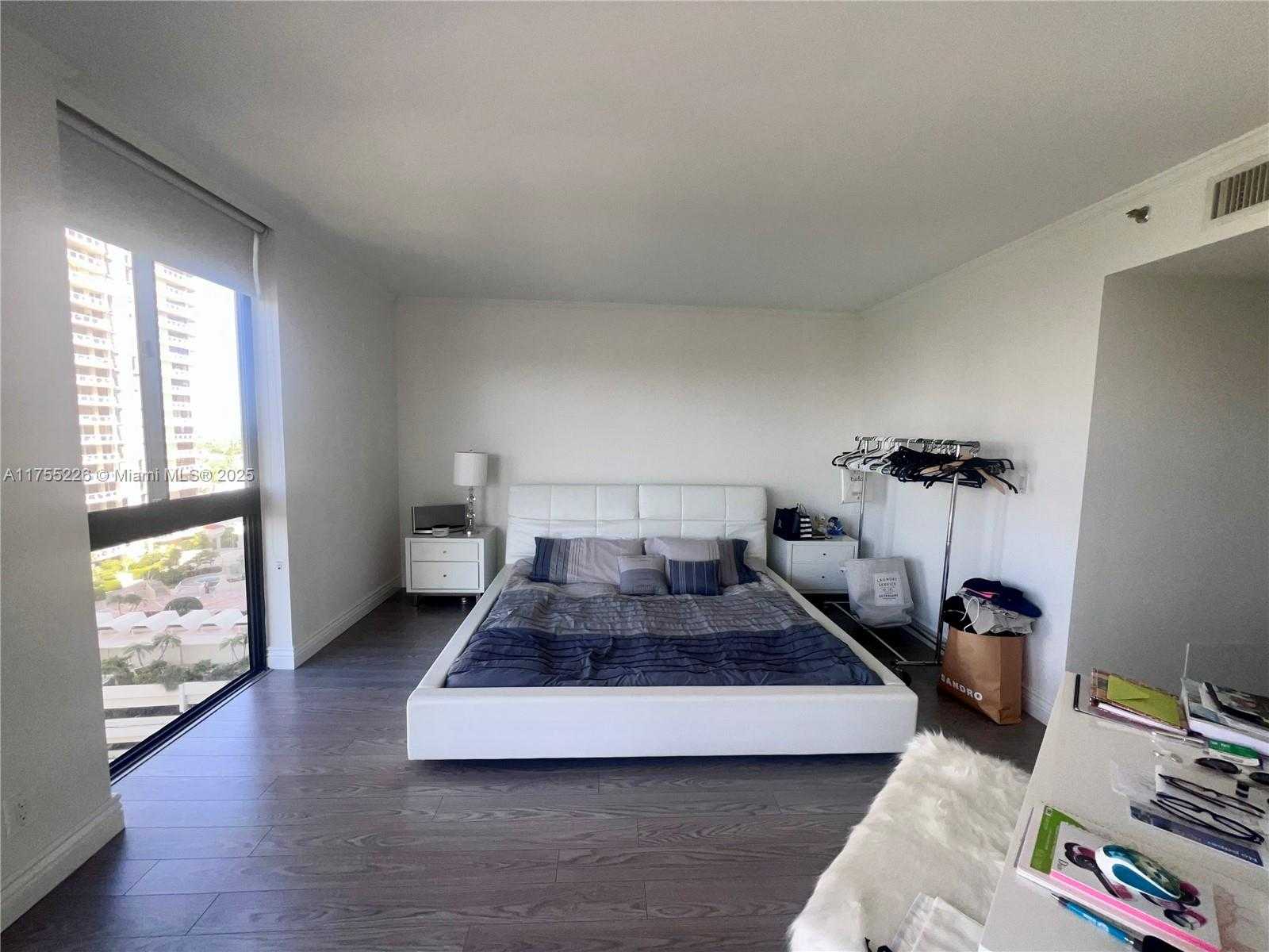 Small Image of 20185 EAST COUNTRY CLUB DR #1109, Aventura Number 19