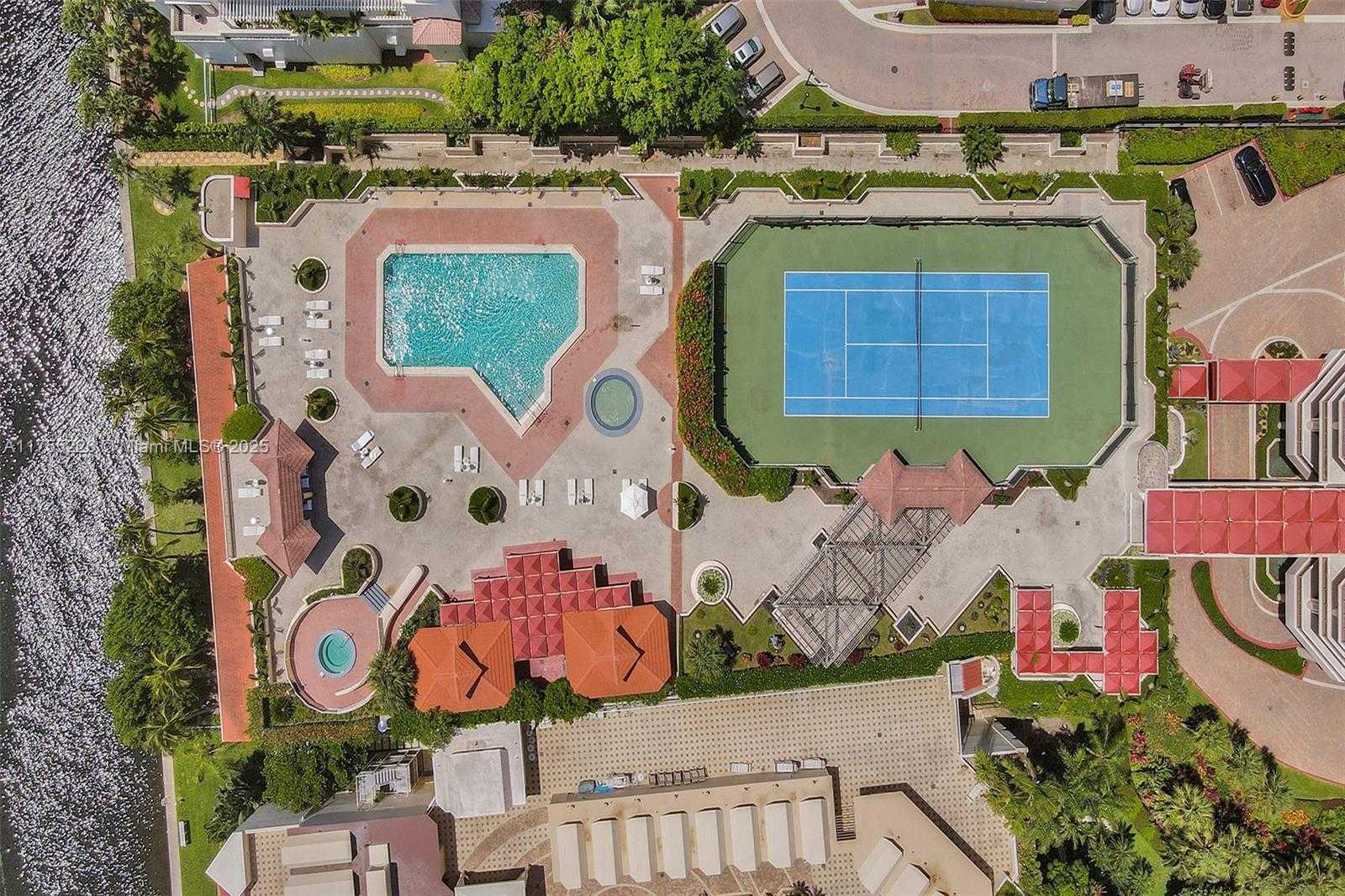 Small Image of 20185 EAST COUNTRY CLUB DR #1109, Aventura Number 30