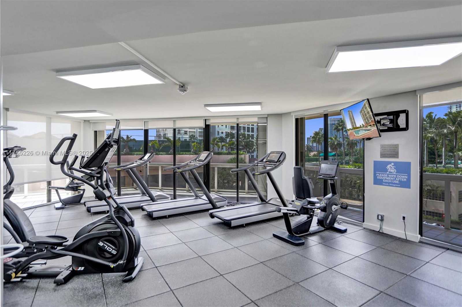 Small Image of 20185 EAST COUNTRY CLUB DR #1109, Aventura Number 31