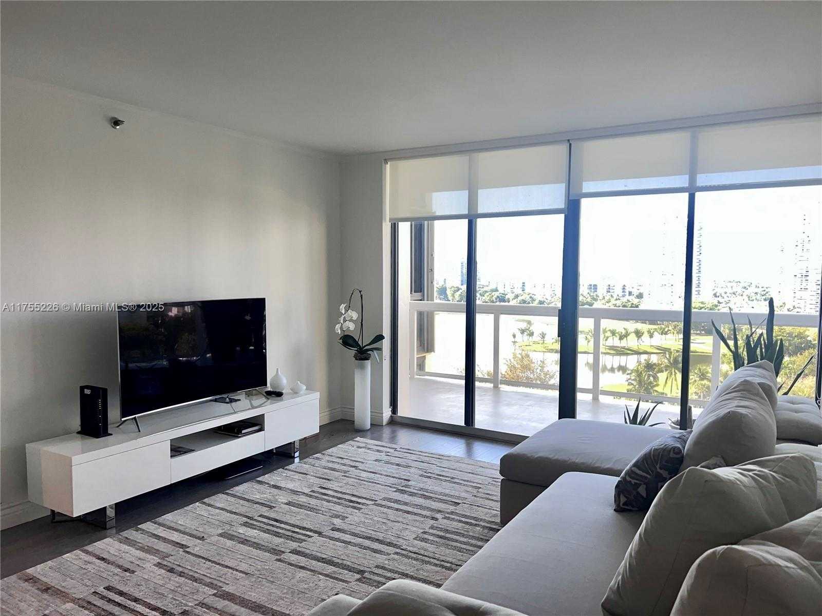 Small Image of 20185 EAST COUNTRY CLUB DR #1109, Aventura Number 8