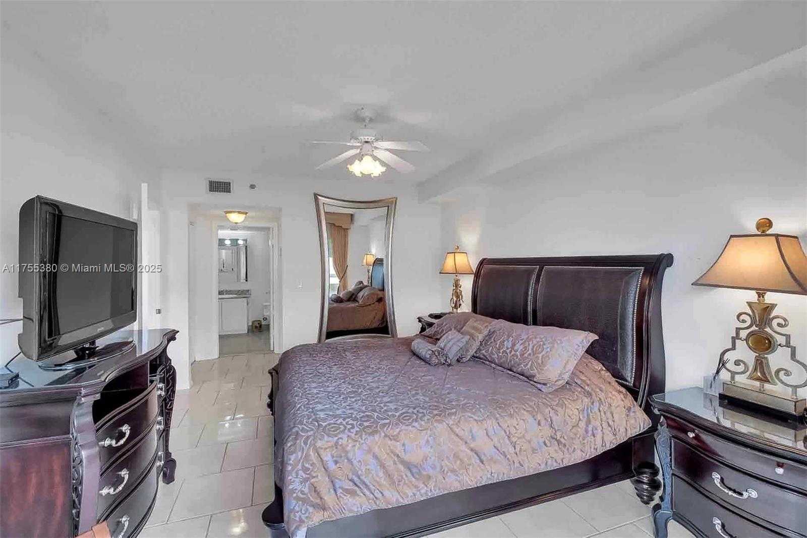 Small Image of 9455 COLLINS AVE #PH-10, Surfside Number 18