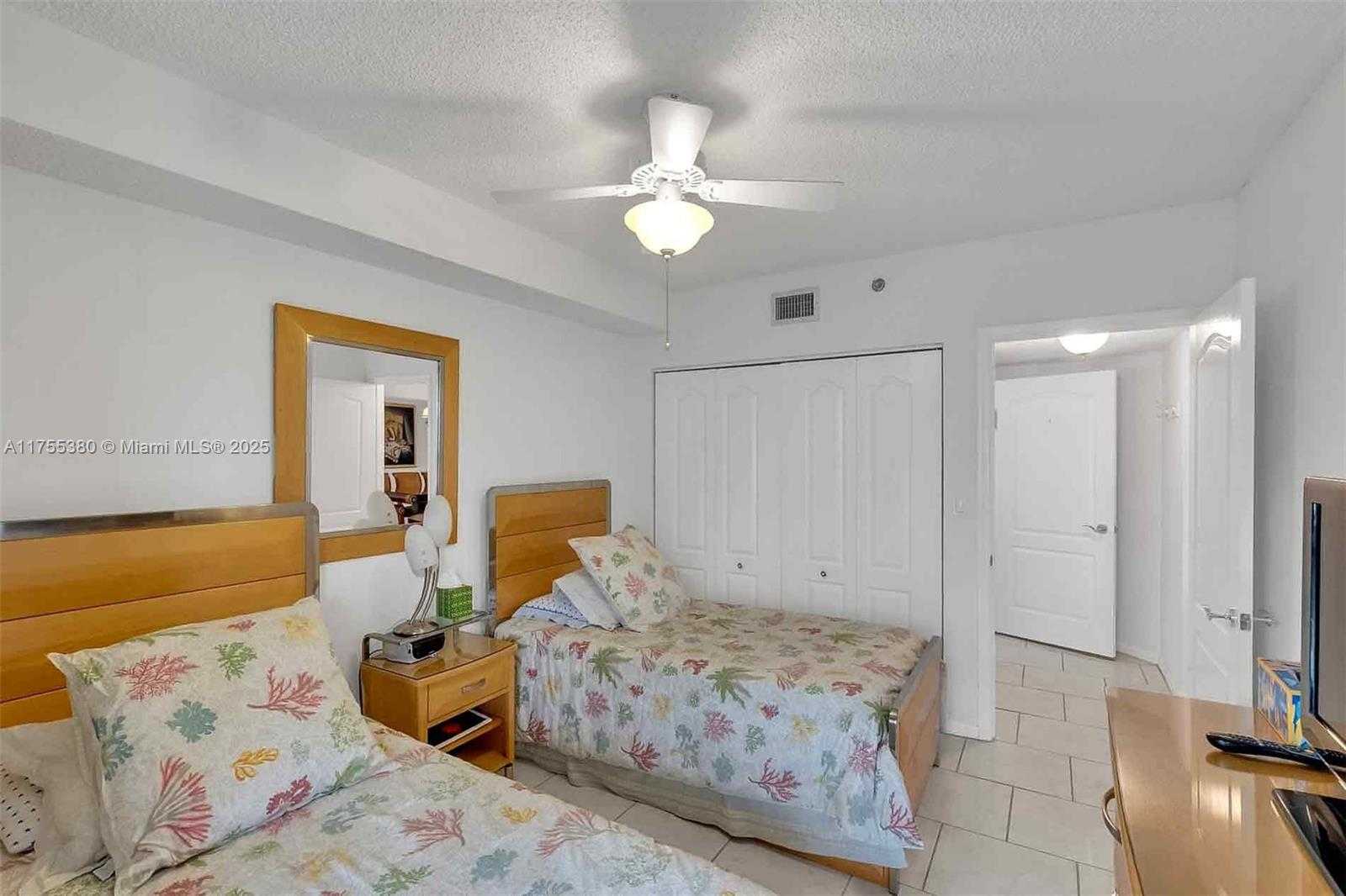 Small Image of 9455 COLLINS AVE #PH-10, Surfside Number 20