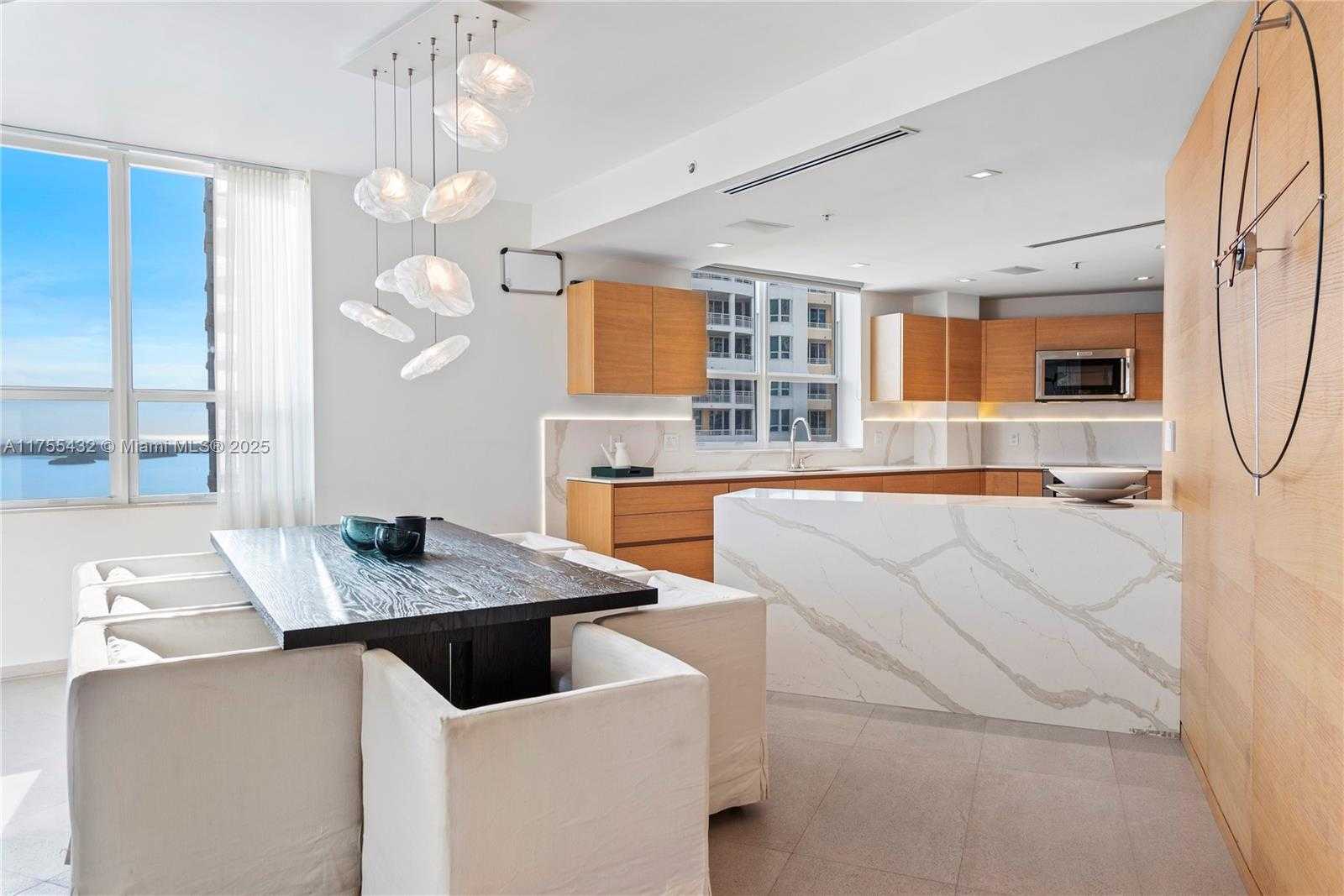 Small Image of 848 BRICKELL KEY DR #2701, Miami Number 10