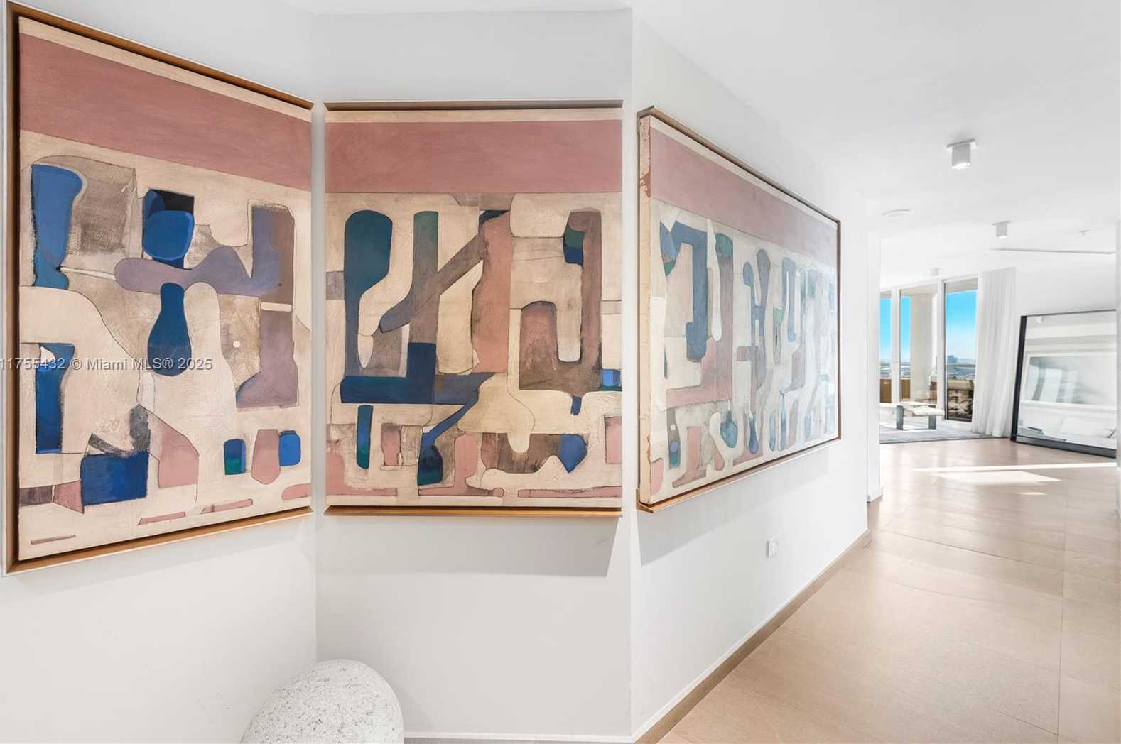 Small Image of 848 BRICKELL KEY DR #2701, Miami Number 2