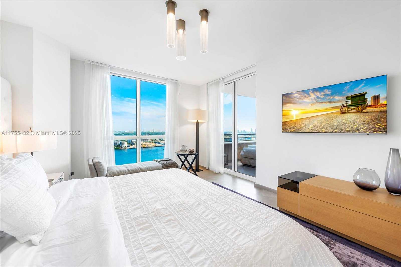 Small Image of 848 BRICKELL KEY DR #2701, Miami Number 24