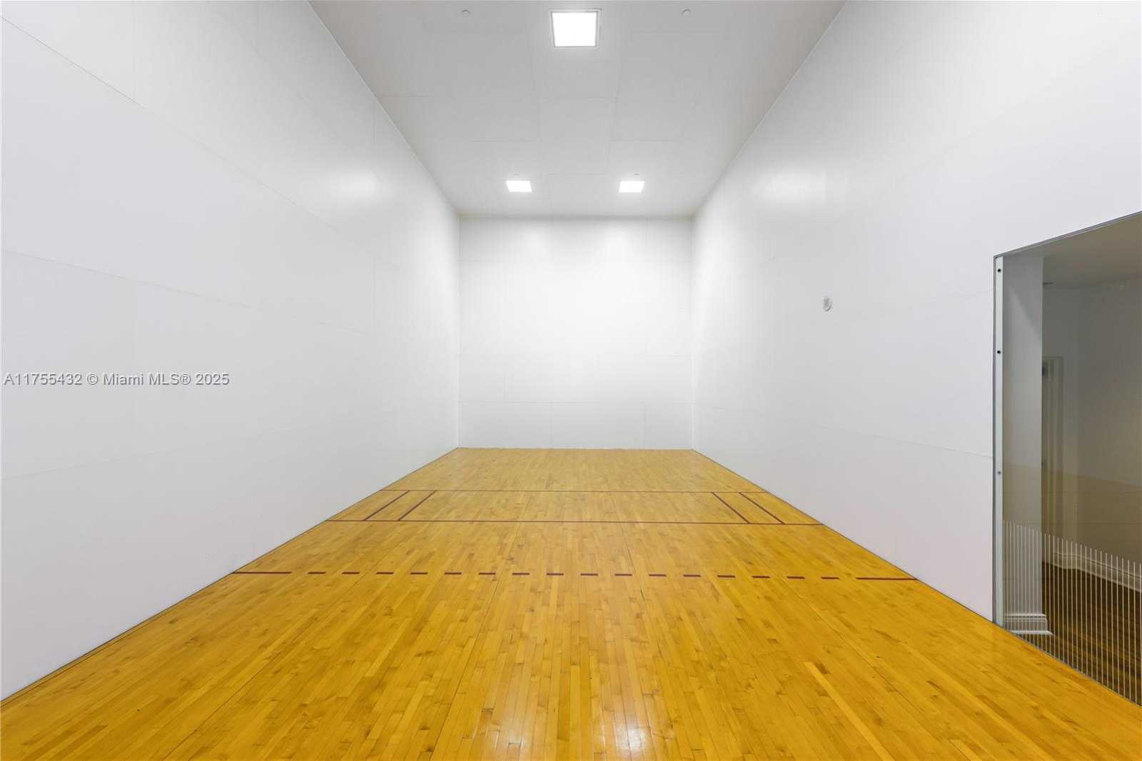 Small Image of 848 BRICKELL KEY DR #2701, Miami Number 53