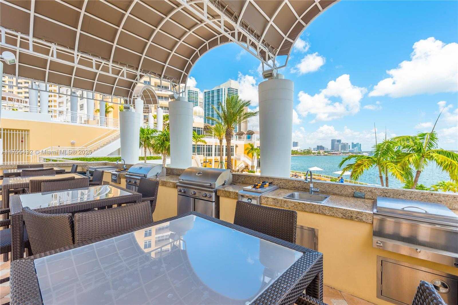 Small Image of 848 BRICKELL KEY DR #2701, Miami Number 56