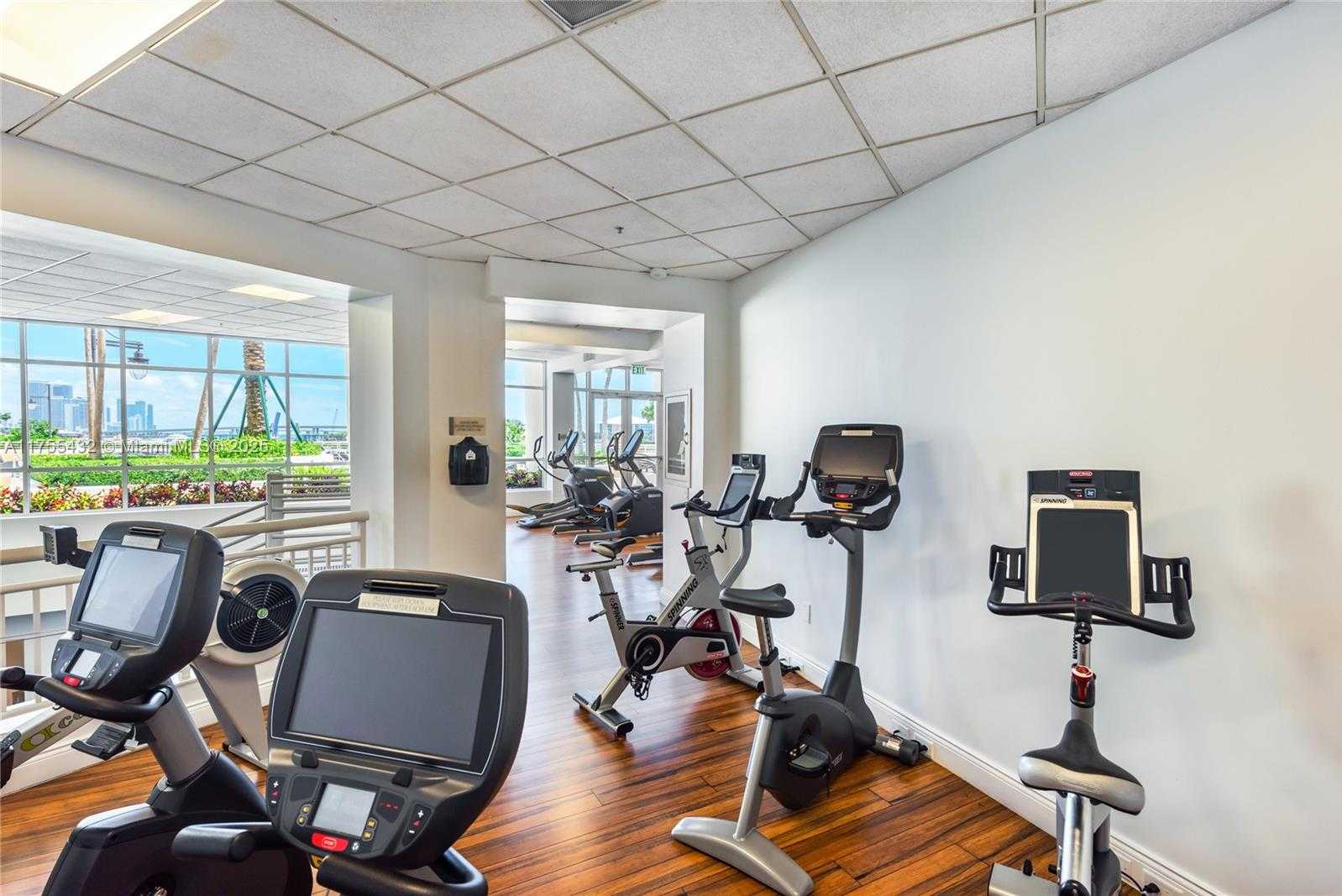 Small Image of 848 BRICKELL KEY DR #2701, Miami Number 62